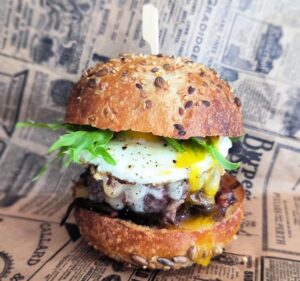 au Camion à croquer food truck burger rennes cesson chantepie saint-médard sur ille