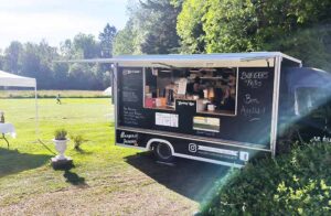 au Camion à croquer food truck burger rennes cesson chantepie saint-médard sur ille